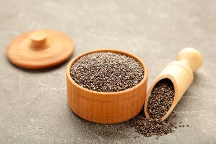 روغن دانه چیا برای مو: راز درخشندگی و استحکام طبیعی